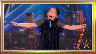 Canta en 5 idiomas Let It Go y se lleva un Pase de Oro  Audiciones 3  Got Talent España 2019 [upl. by Yenterb]