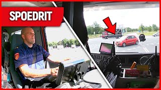 Rijles met zwaailicht en sirenes  Brandweervloggers Rick amp Richard  VLOG30 [upl. by Attenrad]