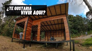 INCREIBLE CASA EN MADERA TECA  48 MT2 🌳 🌎 MEDELLIN  COLOMBIA 😱 PARTE 1 [upl. by Carhart474]