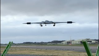 B2 Stealth Bomber arrival Fairford FFD [upl. by Frants960]